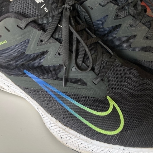 Men's Quest 3 DJ Black Running Shoes DH0203-001 size 13 - Picture 4 of 8